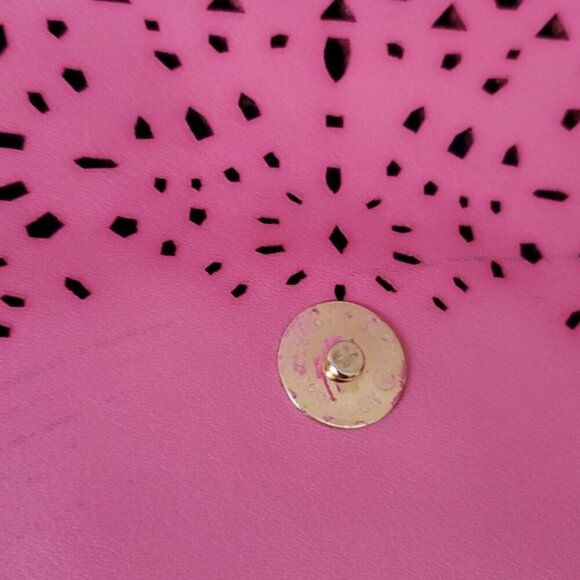 Yoki pink laser cut soft faux leather crossbody bag wristlet clutch - Picture 15 of 16